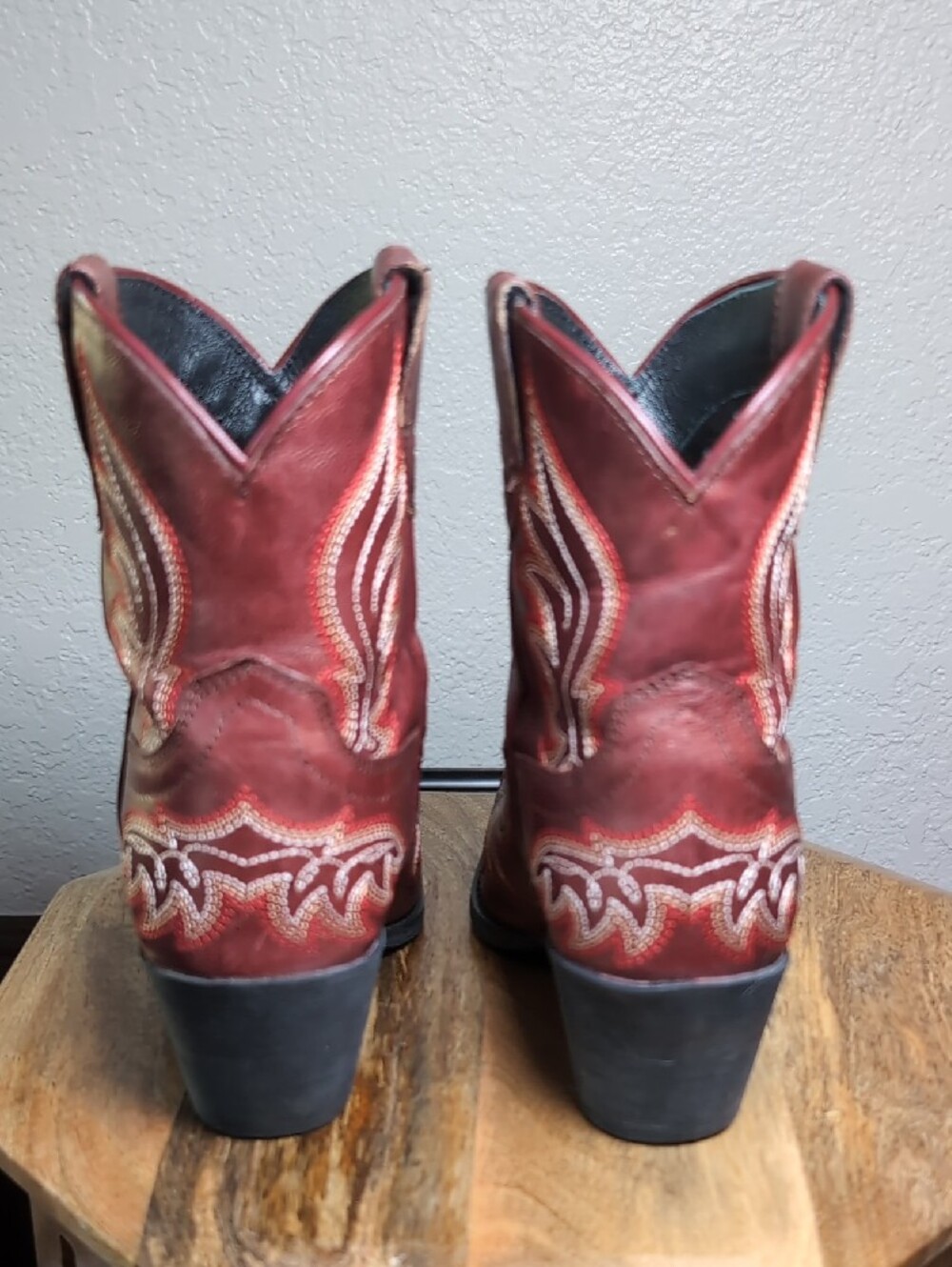 Ariat Women's Chandler Snip Toe Western Cowgirl Boot - Picture 7 of 10